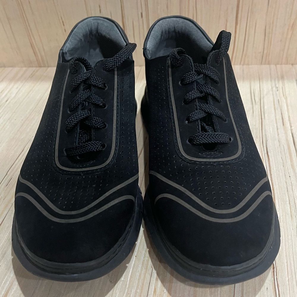 Vionic Fresh Riley Sneaker Shoes - Picture 6 of 11